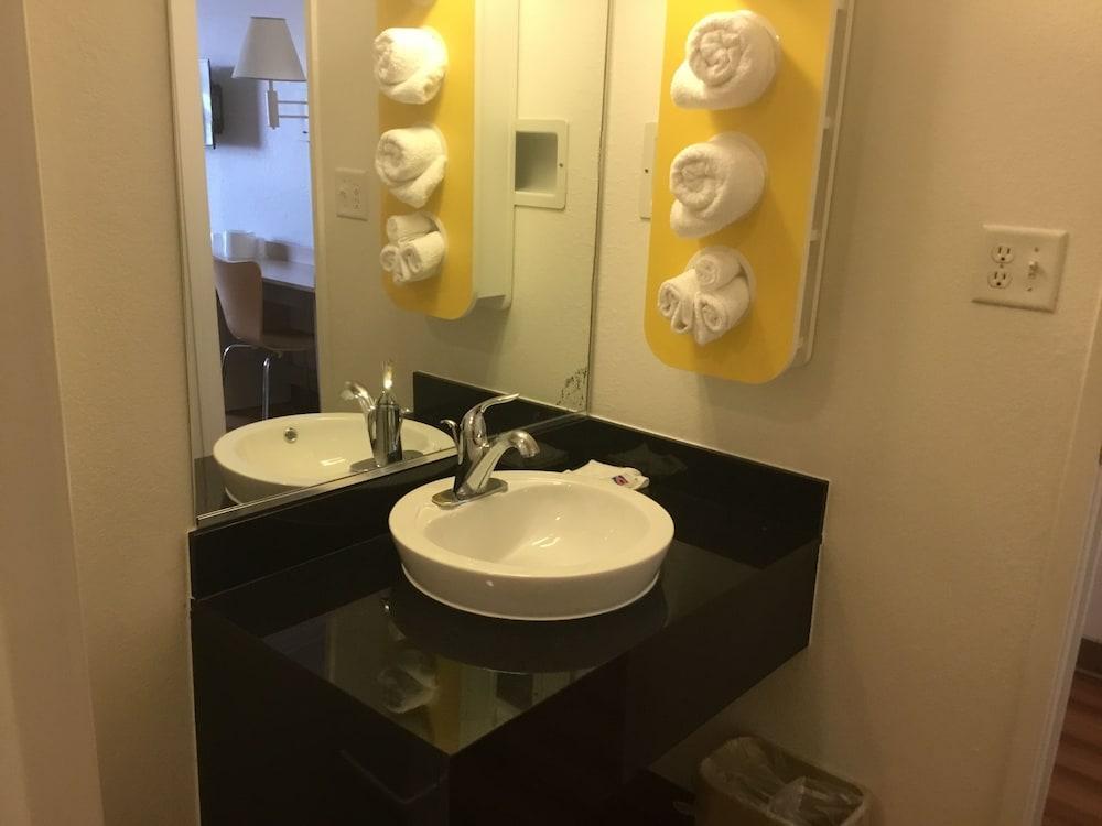 Motel 6 וונדובר מראה חיצוני תמונה